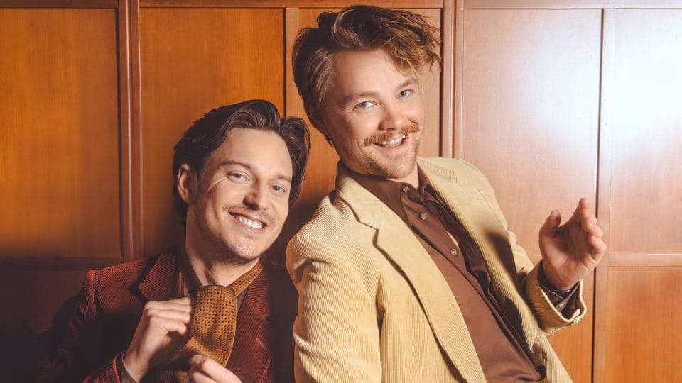 Vafalls Live med Emil Hansius &...