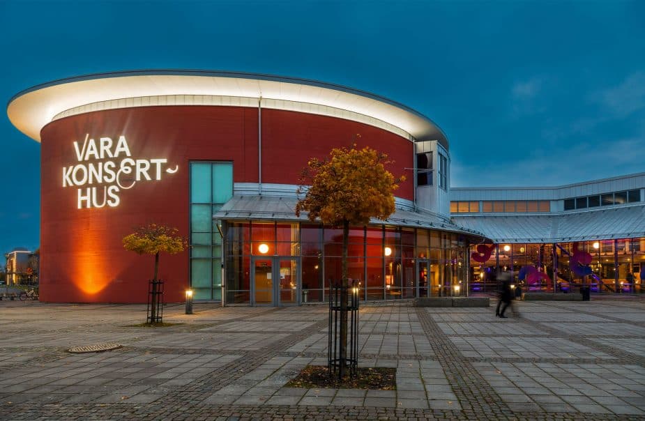 Gothenburg Symphony Orchestra plays in Vara Konserthus