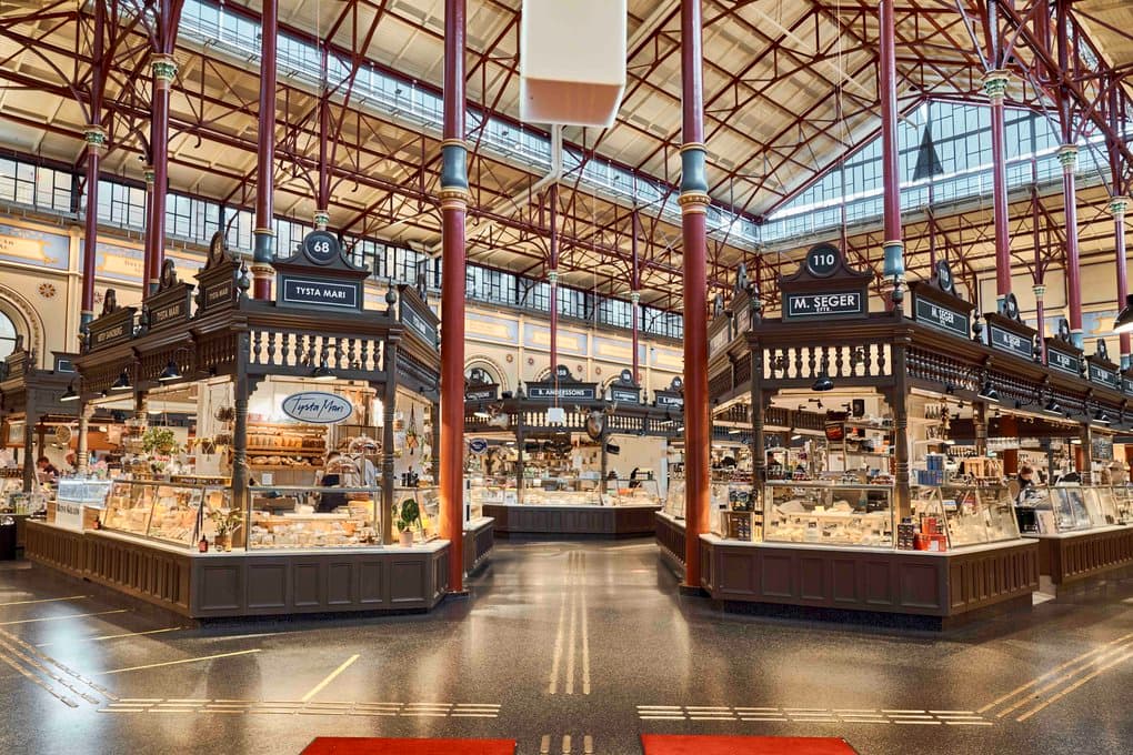 Guided Tour in the Historical Food Hall Östermalms Saluhall